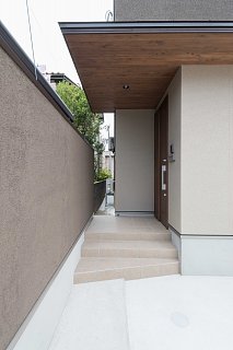 ポーチ