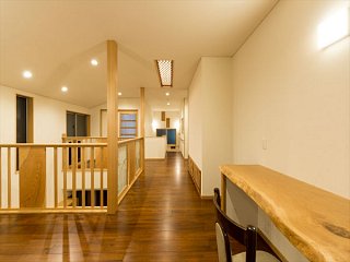 ホール