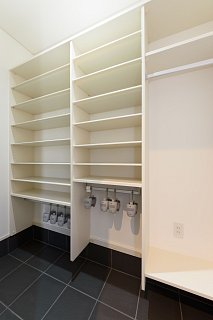 シューズクローク